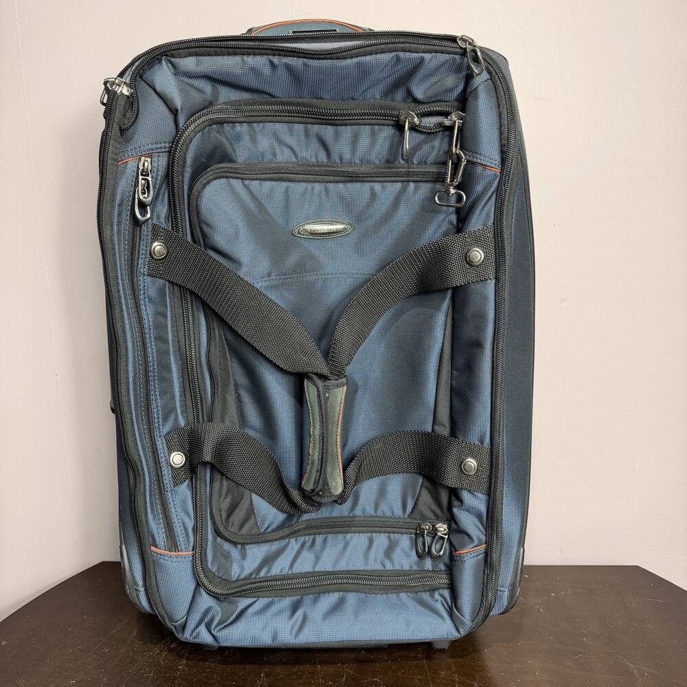 Briggs & Riley Transcend 23” Upright Rolling Duffle Luggage Blue TDUD526 $399